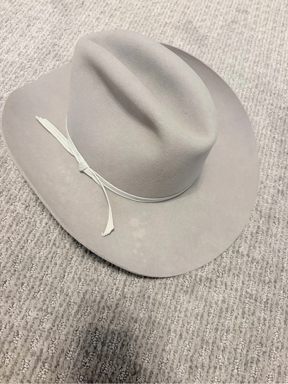 AMERICAN HAT COMPANY felt silver cowboy hat size 6 3/4